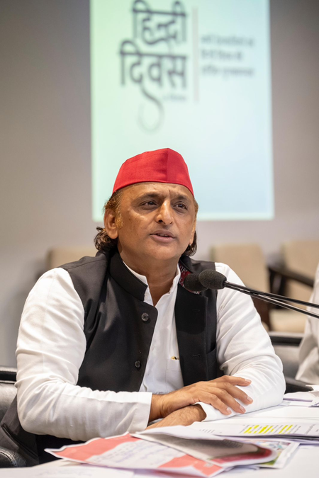 भाजपा को हराकर उत्तर प्रदेश को बचाना है : अखिलेश यादव