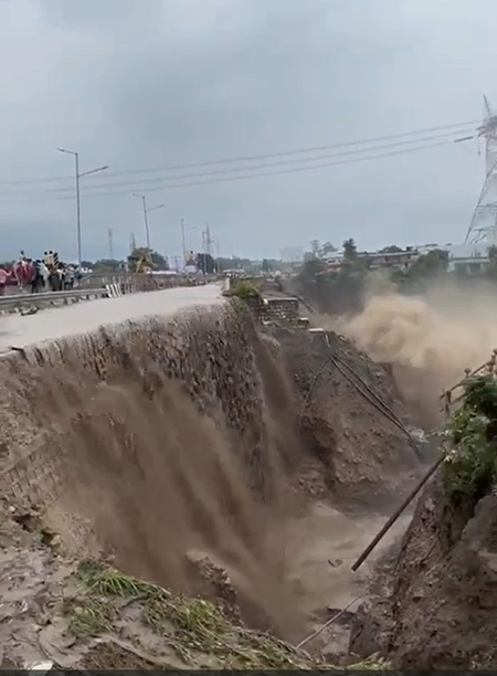 Closely monitoring situation: U'khand CM Dhami after cloudburst in Dehradun