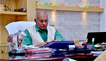 संक्रमण पर वार: यूपी ने सात जिलों में पशुओं की आवाजाही रोकी