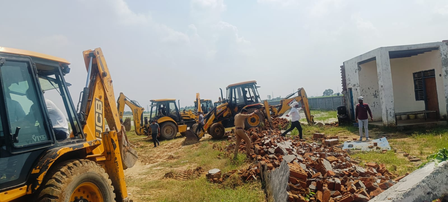 ग्रेटर नोएडा : यमुना अथॉरिटी का बड़ा एक्शन, 250 बीघा जमीन कब्जा मुक्त
