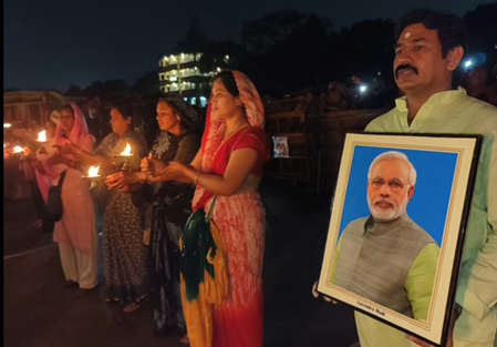 Devotees perform Ganga aarti in Prayagraj for PM Modi’s long life on eve of his 75th birthday Devotees perform Ganga aarti in Prayagraj for PM Modi’s long life on eve of his 75th birthday