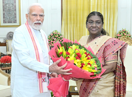 Instilled culture of achieving great goals: President Murmu extends warm birthday wishes to PM Modi
