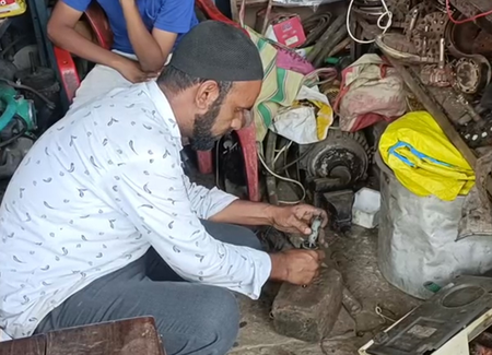 प्रधानमंत्री स्वनिधि योजना ने बदली खंडवा के दुकानदारों की जिंदगी, पीएम मोदी का जताया आभार प्रधानमंत्री स्वनिधि योजना ने बदली खंडवा के दुकानदारों की जिंदगी, पीएम मोदी का जताया आभार