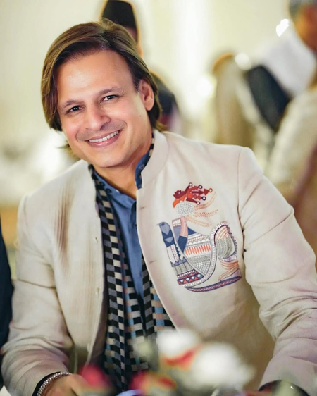Vivek Oberoi participates in blood donation drive in Ahmedabad on PM Modi's birthday