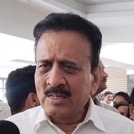 पीएम मोदी को ट्रंप ने दी जन्‍मदिन की बधाई, गिरीश महाजन बोले- भारत के अंतरराष्ट्रीय संबंध सुदृढ़ हो रहे
