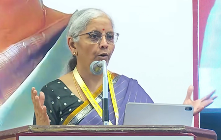 जीएसटी सुधार से 140 करोड़ लोगों को फायदा, 315 वस्तुओं पर टैक्स घटा : निर्मला सीतारमण