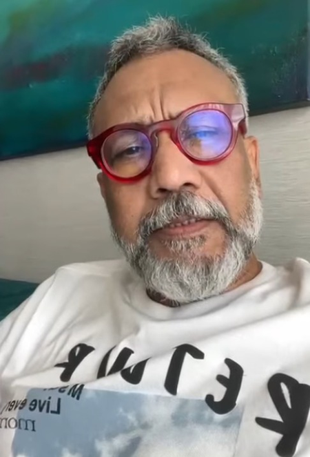 Anubhav Sinha shares a leaf from Parisian history in new picture Anubhav Sinha shares a leaf from Parisian history in new picture