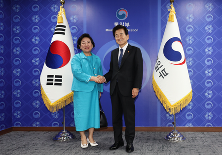 South Korea hopes to resume inter-Korean tour program, adding North Korea's Kalma beach South Korea hopes to resume inter-Korean tour program, adding North Korea's Kalma beach