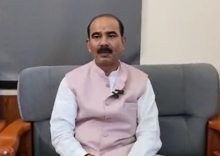 उत्तराखंड : अजय टम्टा ने ग्रामीणों को दिया आश्वासन, खरेही पट्टी के अंतर्गत अधूरी सड़क का जल्द होगा निर्माण