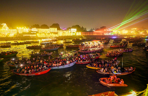 Dev Deepawali: 10 lakh diyas to light up Kashi ghats, eco-friendly lamps to be highlight this year Dev Deepawali: 10 lakh diyas to light up Kashi ghats, eco-friendly lamps to be highlight this year