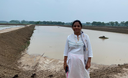 मिशन शक्ति : तालाब से बदली जिंदगी, मत्स्य पालन में आत्मनिर्भरता की मिसाल बनीं मीरा सिंह