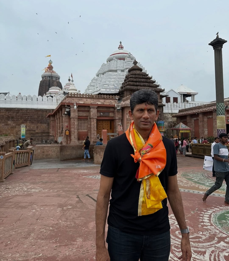 Venkatesh Prasad visits Jagannath Temple in Puri, donates Rs 30 lakhs