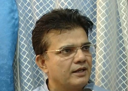 यासर जिलानी ने कांग्रेस पर साधा निशाना, कहा- तुष्टिकरण की राजनीति से जनता उब चुकी