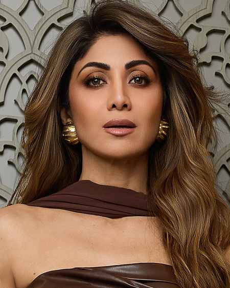 <div>Shilpa Shetty's lawyer issues major statement amid reports of 15 crore transfer from Raj Kundra to her</div>