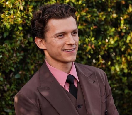Tom Holland says he is on the mend after suffering concussion on sets of his new ‘Spider-Man’ film