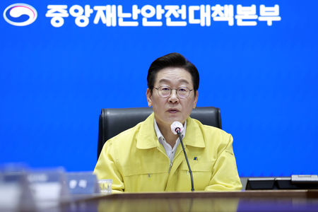 South Korean President Lee apologises for public inconvenience caused by data centre fire