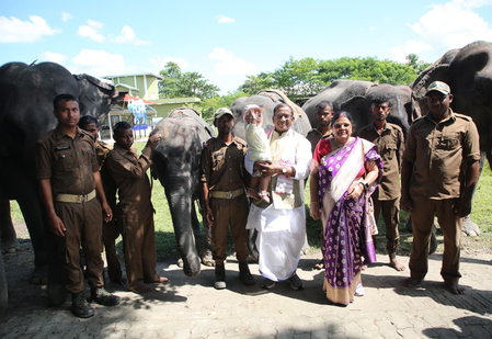 Assam Guv applauds ‘Van Durgas’ for their courageous efforts in Kaziranga