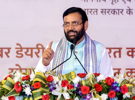 Haryana CM asks young officers to uphold transparency, play active role in nation building