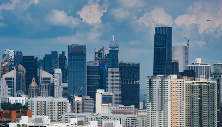 <div>F1 Singapore GP deemed 'heat hazard' amid soaring humidity</div>