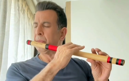 Ronit Roy shares why he doesn’t post videos of him playing flute
