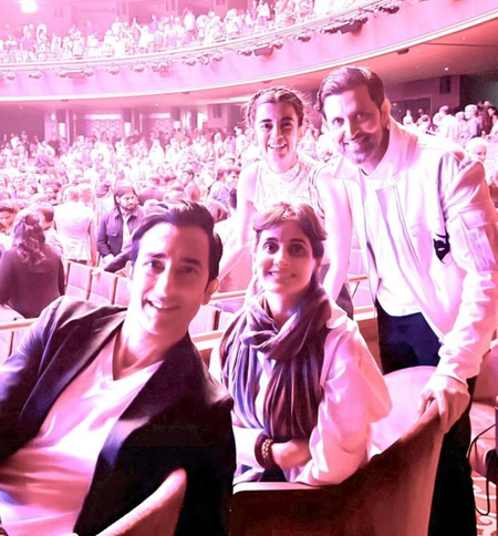 Hrithik Roshan, girlfriend Saba Azad enjoy an evening full of music and dance