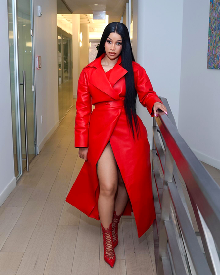 Cardi B sought Shakira's advice amid split from Offset Cardi B sought Shakira's advice amid split from Offset