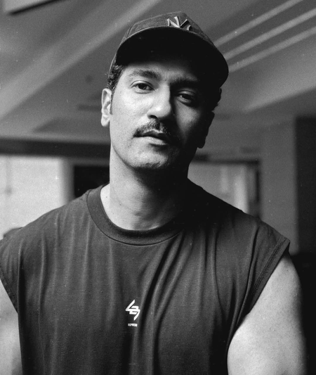 Daddy-to-be Vicky Kaushal shares a glimpse of his fitness routine Daddy-to-be Vicky Kaushal shares a glimpse of his fitness routine