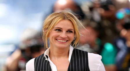 Julia Roberts opens up about struggling with self-confidence during initial phase of her acting career