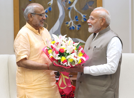 पीएम मोदी के दृष्टिकोण ने भारत को चौथी सबसे बड़ी अर्थव्यवस्था में बदल दिया उपराष्ट्रपति राधाकृष्णन पीएम मोदी के दृष्टिकोण ने भारत को चौथी सबसे बड़ी अर्थव्यवस्था में बदल दिया उपराष्ट्रपति राधाकृष्णन