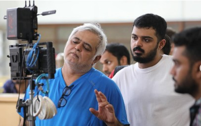 स्कैम 1992 द हर्षद मेहता स्टोरी के 5 साल पूरे, हंसल मेहता ने जताया टीम का आभार स्कैम 1992 द हर्षद मेहता स्टोरी के 5 साल पूरे, हंसल मेहता ने जताया टीम का आभार