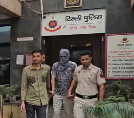 दिल्ली : हत्या के प्रयास के मामले में हिस्ट्रीशीटर गिरफ्तार, पिस्तौल और कारतूस बरामद