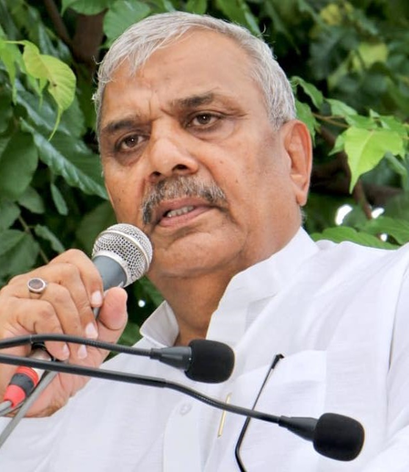 गरीबों, पिछड़ों और अल्पसंख्यकों की आवाज थे मुलायम सिंह यादव सांसद हरेंद्र मलिक गरीबों, पिछड़ों और अल्पसंख्यकों की आवाज थे मुलायम सिंह यादव सांसद हरेंद्र मलिक