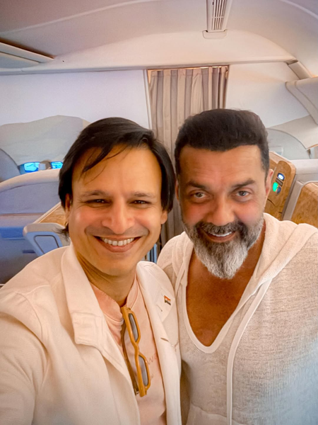 Vivek Oberoi tells Bobby Deol 'you killed it as Ajay Talwar' as they bump into each other Vivek Oberoi tells Bobby Deol 'you killed it as Ajay Talwar' as they bump into each other
