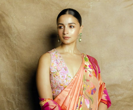 Alia Bhatt shares a leaf from past as she celebrates 1 year of ‘Jigra’ Alia Bhatt shares a leaf from past as she celebrates 1 year of ‘Jigra’