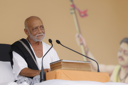 मोरारी बापू ने गोपनाथ रामकथा में दिया संदेश, 'सनातन धर्म और मंदिर संस्कृति का संरक्षण हमारी जिम्मेदारी'