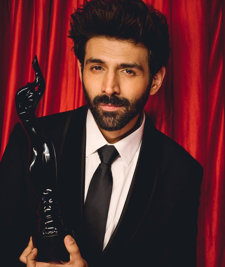 Kartik Aaryan opens up about winning his first-ever Filmfare best actor award for 'Chandu Champion'