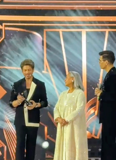 Shah Rukh Khan remembers Dilip Kumar’s wish to have a son like him at Filmfare 2025
