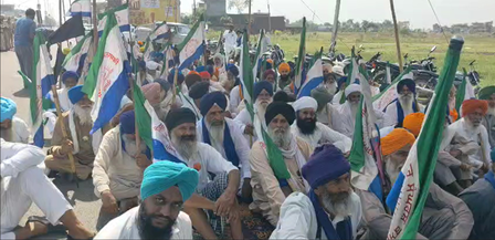 अमृतसर में किसान मजदूर संघर्ष कमेटी का प्रदर्शन, मुआवजे की कमी पर जताया रोष
