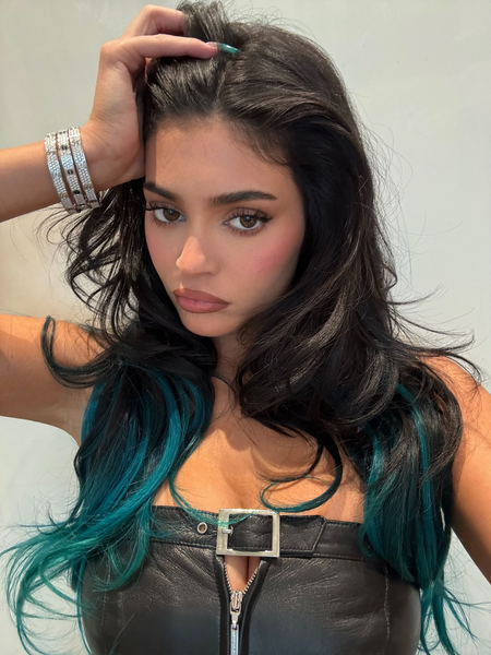 Kylie Jenner showcases singing, rapping skills in music debut Kylie Jenner showcases singing, rapping skills in music debut