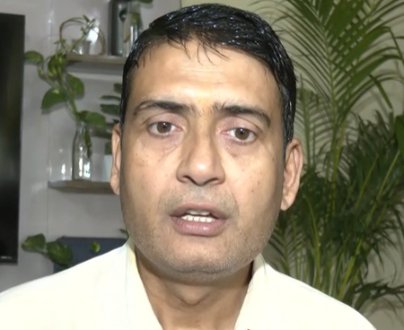 भाजपा को लाभ पहुंचाने के लिए चुनाव लड़ती है ओवैसी की पार्टी: कांग्रेस नेता दीपक सिंह