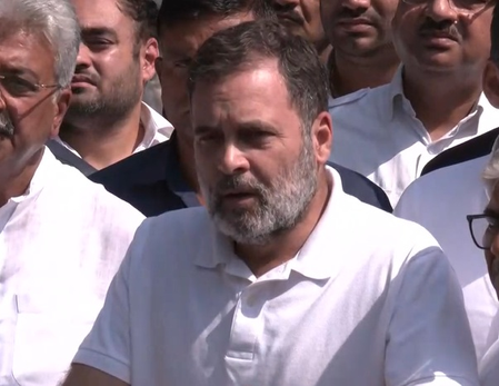 दलित अफसर का मरने के बाद भी हो रहा अपमान राहुल गांधी दलित अफसर का मरने के बाद भी हो रहा अपमान राहुल गांधी