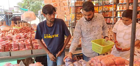 स्वदेशी का जल उठा दीप, अभियान से बदली कुम्हारों की तकदीर स्वदेशी का जल उठा दीप, अभियान से बदली कुम्हारों की तकदीर