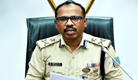 झारखंड पुलिस ने इस साल अब तक 266 नक्सली किए गिरफ्तार, 30 ने किया आत्मसमर्पण झारखंड पुलिस ने इस साल अब तक 266 नक्सली किए गिरफ्तार, 30 ने किया आत्मसमर्पण