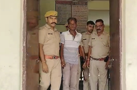 राजस्थानः झालावाड़ में पुलिस ने नशा माफिया श्यामलाल उर्फ श्यामा को किया गिरफ्तार