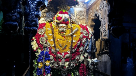 काशी के कोतवाल बाबा काल भैरव, जिनके दर्शन से हर संकट होता है दूर काशी के कोतवाल बाबा काल भैरव, जिनके दर्शन से हर संकट होता है दूर