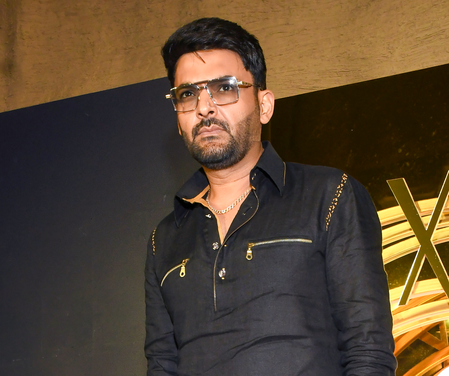 Third shooting incident outside Kapil Sharma’s Canada cafe, Lawrence Bishnoi associates claim responsibility Third shooting incident outside Kapil Sharma’s Canada cafe, Lawrence Bishnoi associates claim responsibility