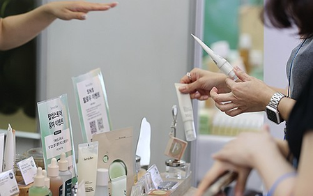 Exports of cosmetics products hit a fresh high through Sept in S. Korea