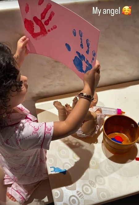 Priyanka Chopra's little one Malti channels her inner artist Priyanka Chopra's little one Malti channels her inner artist