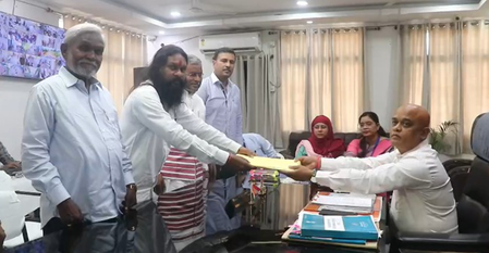 झारखंड : घाटशिला उपचुनाव में जेएमएम के सोमेश और भाजपा के बाबूलाल ने भरा नामांकन