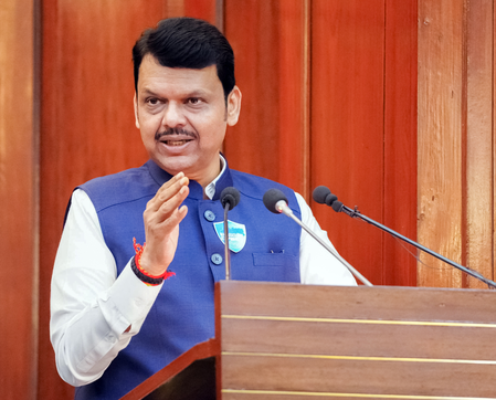 सोलापुर में बाढ़ से 867 करोड़ रुपए का नुकसान, जानें किसानों को कब मिलेगा मुआवजा